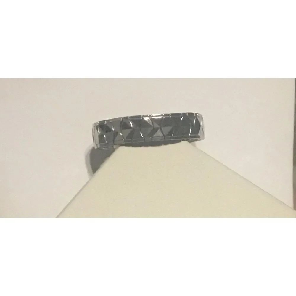 New Stainless Steel Diamond Cut Bracelet